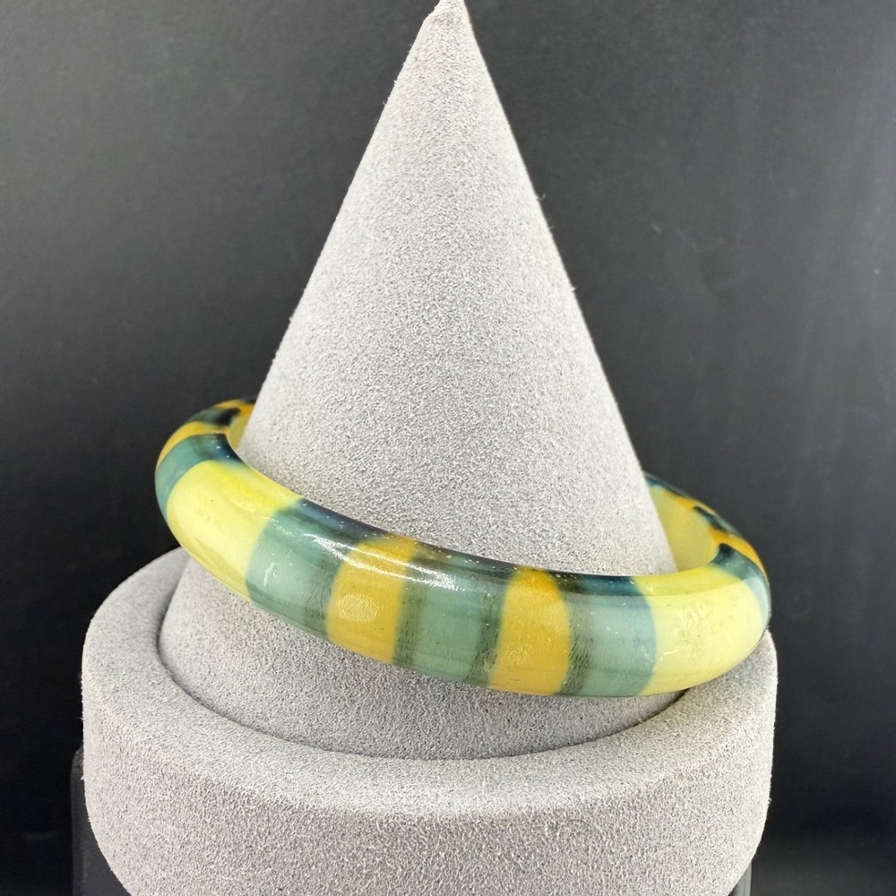 Vintage Bangle Bracelet‎ Green Yellow Stripes Acrylic 8.5"